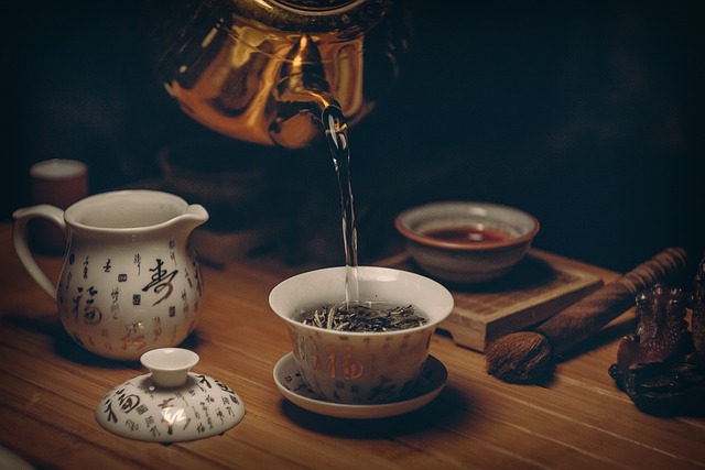 Jak zelený čaj přispívá k udržení ideální váhy a spalování tuků