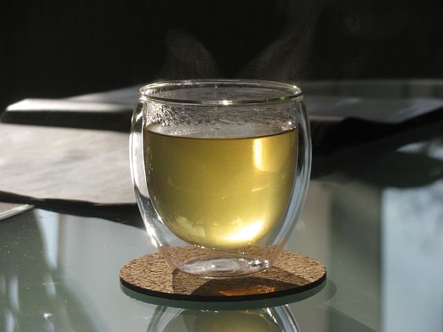 Úleva od nadýmání‌ a ‍bolesti břicha s ​fenyklovým čajem