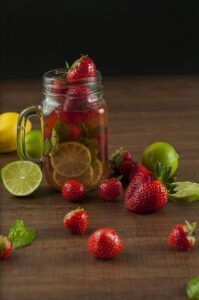 Jahodová limonáda: Recept na domácí osvěžení 11 Jahodová limonáda: Recept na domácí osvěžení