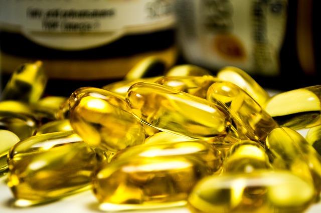 8. Jak se liší omega-3 olej z mořských řas od rybího oleje a jiných zdrojů omega-3 mastných kyselin?