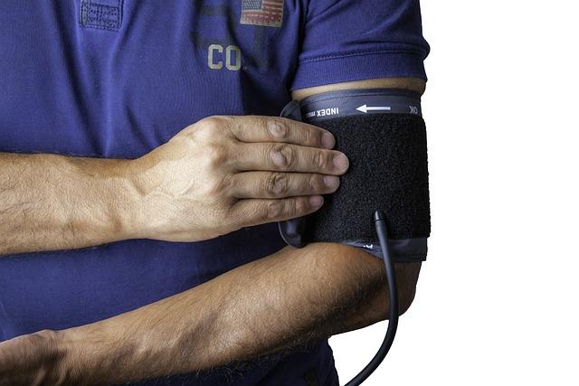 Jak správně měřit krevní tlak: Základní principy a potřebné vybavení