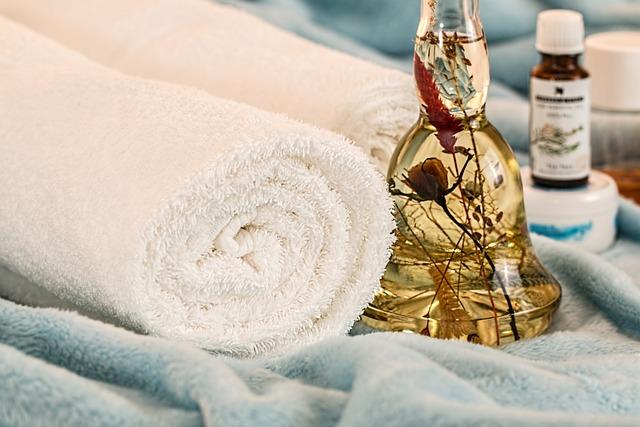 Masážní oleje: Jak si udělat domácí relaxační masáž pro zdraví a pohodu